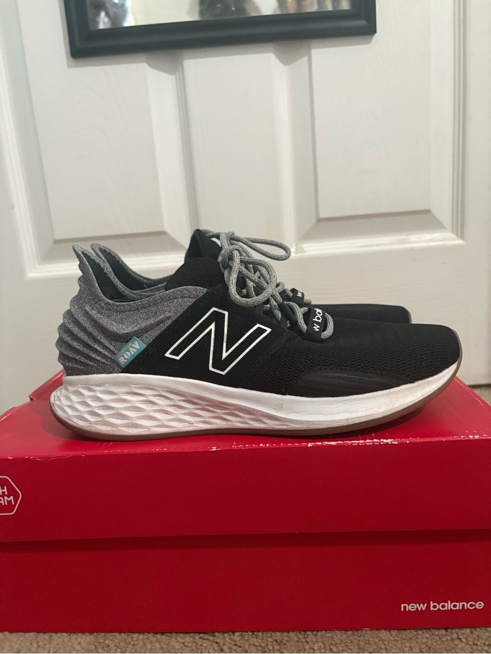 New Balance women’s Athletic Shoes - Black and Gray